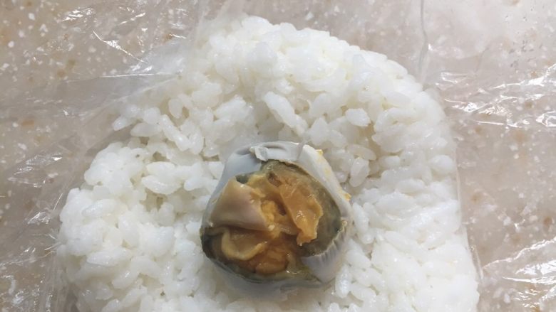 超级马里奥,白饭里加上蛋黄
