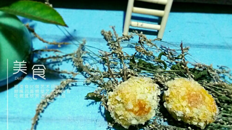 苏格兰蛋(可烤可炸),再来一张。。。下午做好,没到晚上就全部消灭干净了。女儿说,妈妈,你明天再做这个蛋蛋