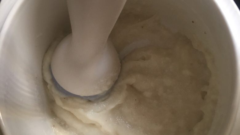 山药酸奶慕斯,泥越细越好,如果要求高,可以过筛