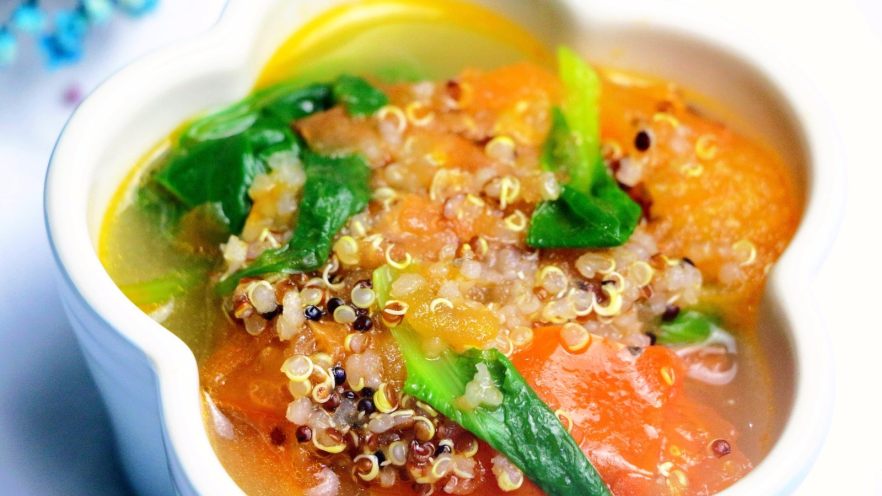 藜麦青菜番茄汤