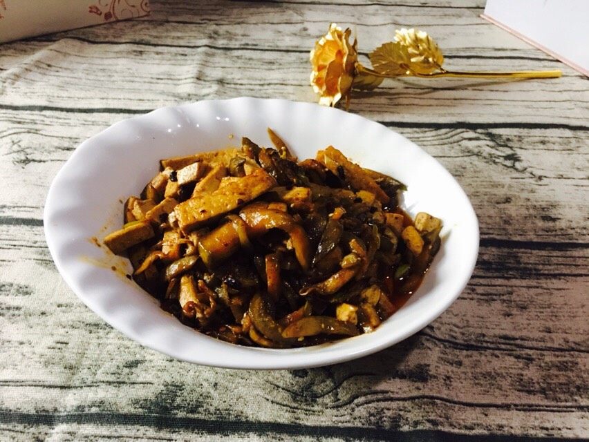 豆腐豆豉炒茄条