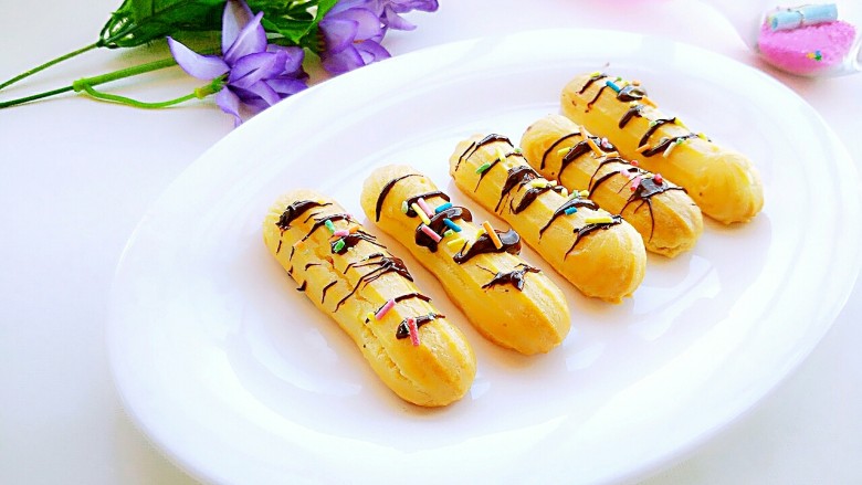 #不一样的泡芙#闪电泡芙,好好吃的!