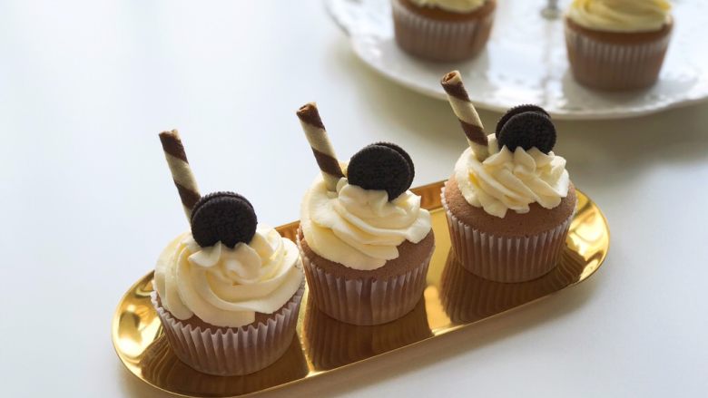 巧克力杯子蛋糕（分蛋海绵蛋糕）