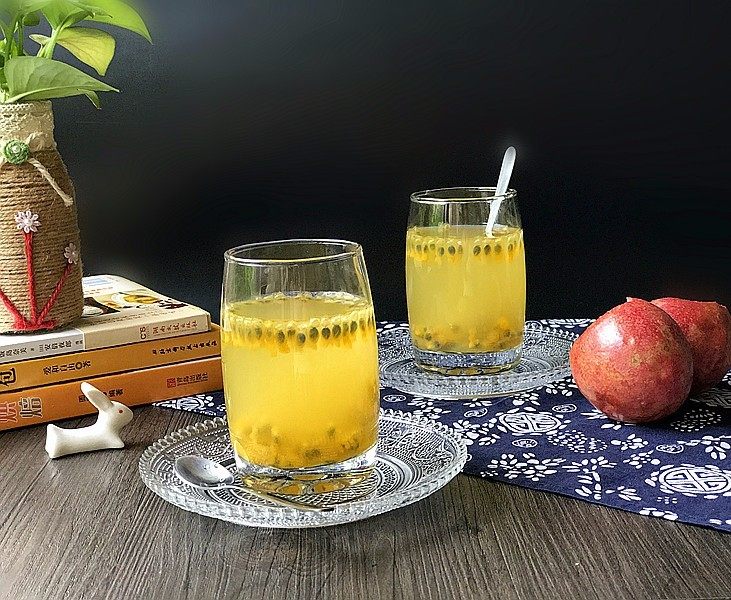 百香果蜂蜜水,趁冰着喝,太爽了