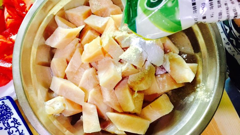 辣子鸡丁,加淀粉