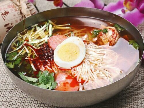 辣不要不开森啦，我来教你做冷面