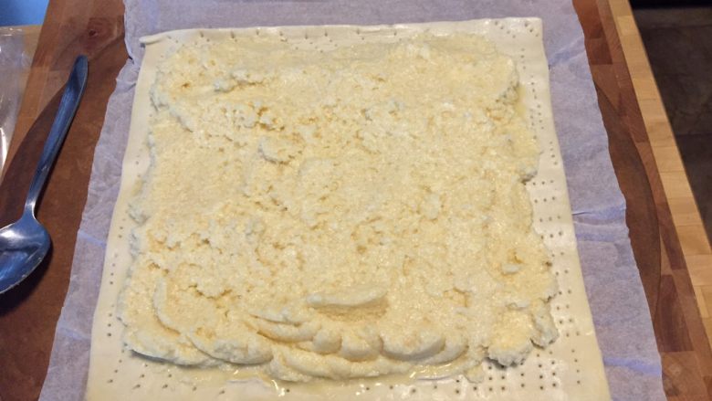 国王派(galette des rois),留些边可以刷蛋液