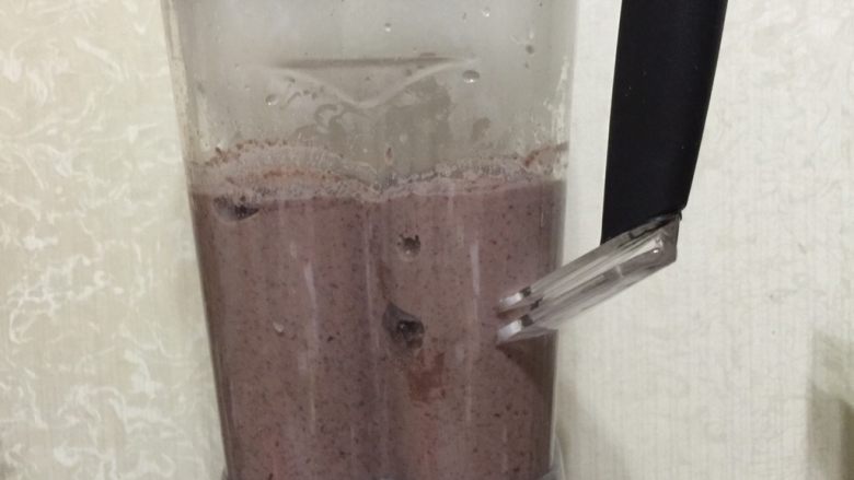 无油红豆沙,启动破壁机;