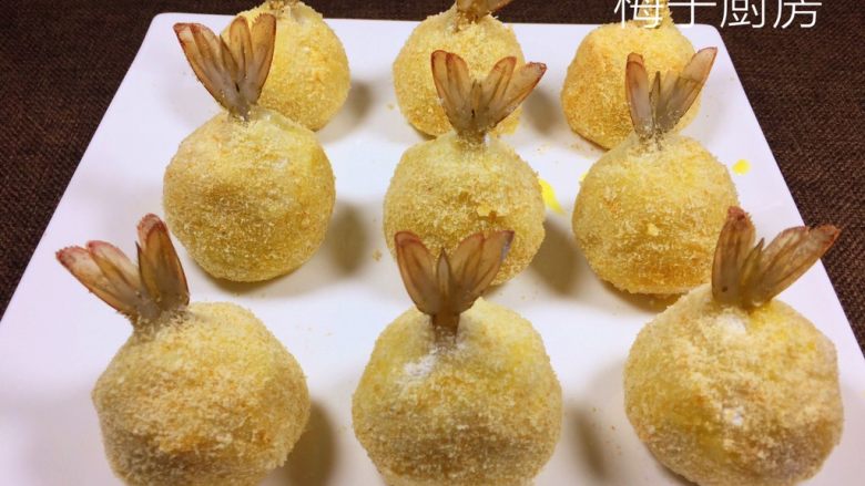 土豆虾球,全部处理好的样子,备用。