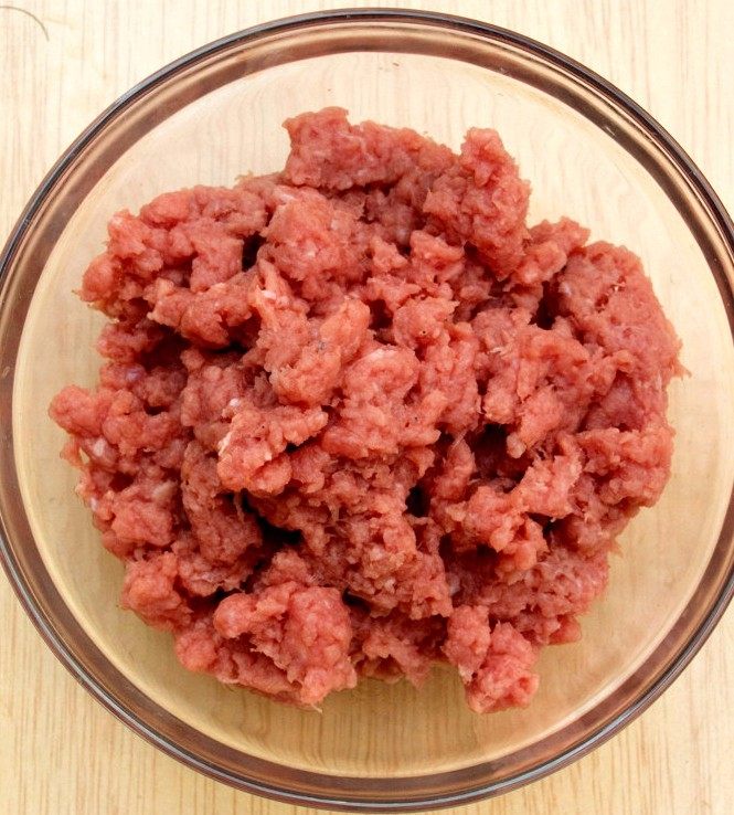 麻婆豆腐,<a style='color:red;display:inline-block;' href='/shicai/ 216'>牛肉</a>用剁的切成<a style='color:red;display:inline-block;' href='/shicai/ 216'>牛肉</a>末。（别选肥的）