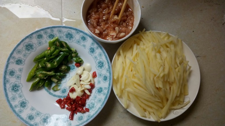 酸辣土豆丝