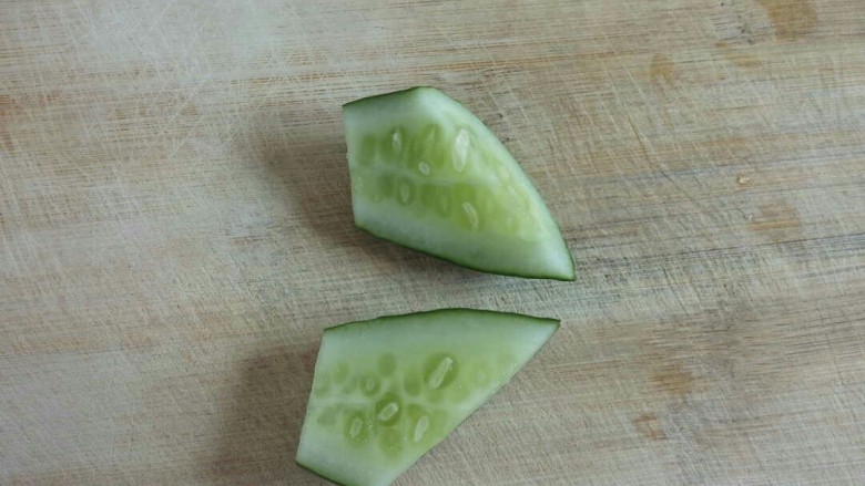 黄瓜鱼,对半切开