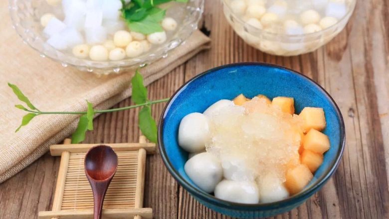 可以吃的“玻尿酸”?!,雪燕可以清热解暑,但也不需要天天吃哦……