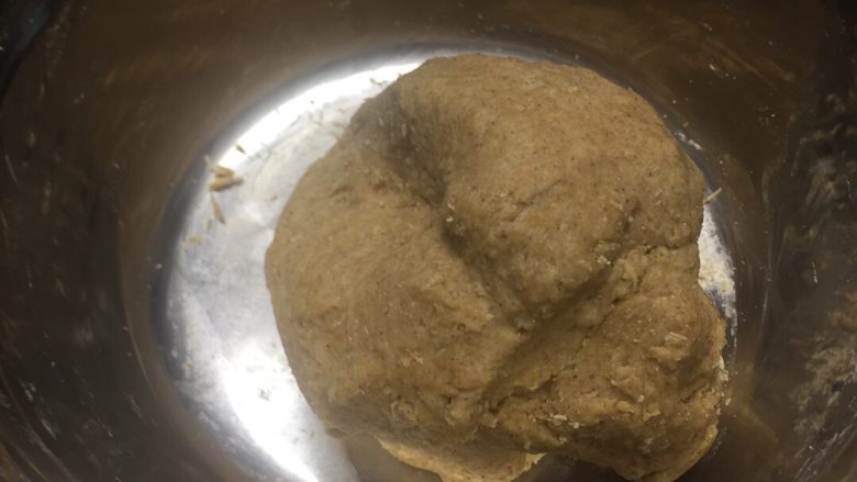 全麦司康~超简单无油低脂版,揉成面团