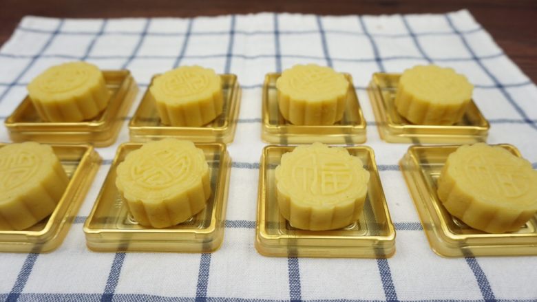 绿豆糕,装盒送人,不错的选择!