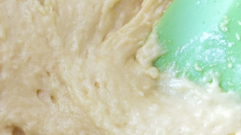 烤箱版甜甜圈,加一点盐,搅拌至顺滑无颗粒