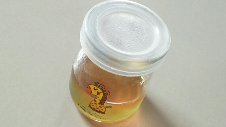 彩虹果冻,倒入第二层,同样的操作