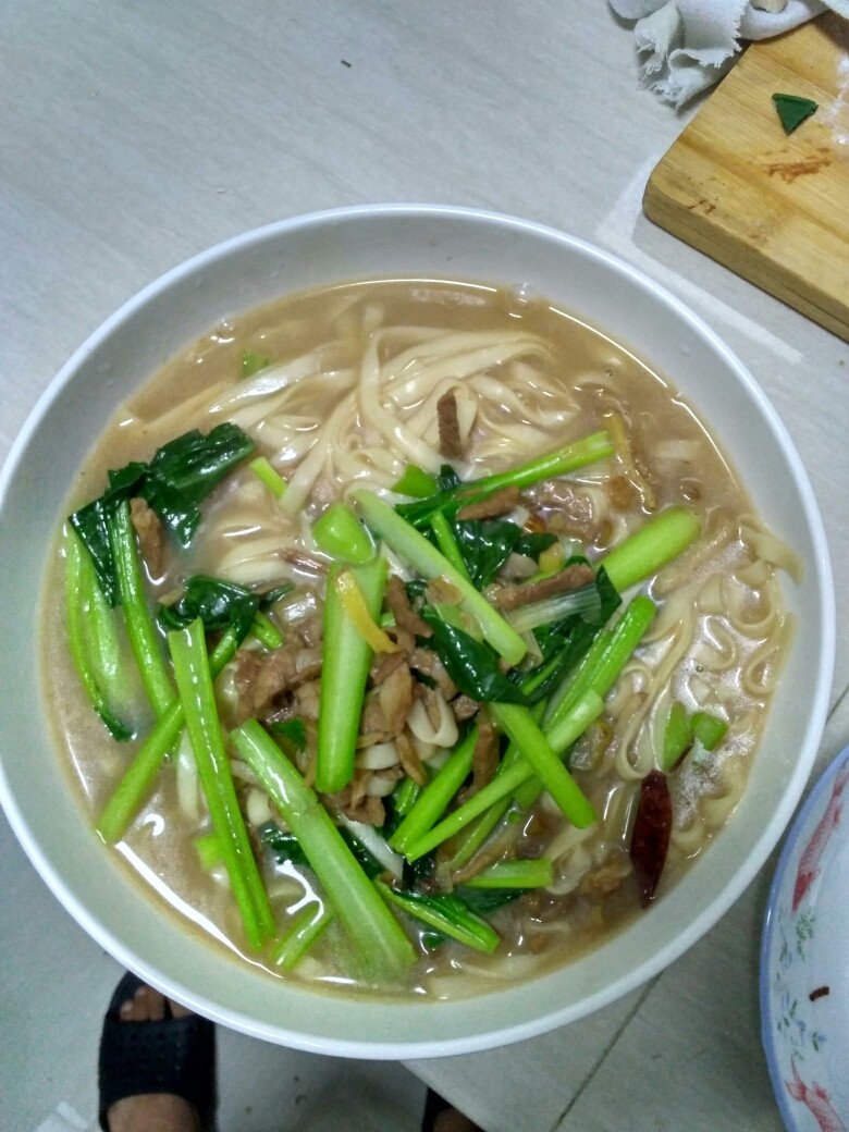 油菜肉丝面