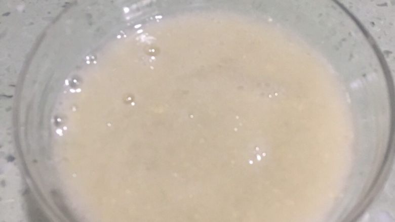 虾汁蔬菜疙瘩鱼汤面 宝宝辅食12M+,打好的黄瓜虾仁汁