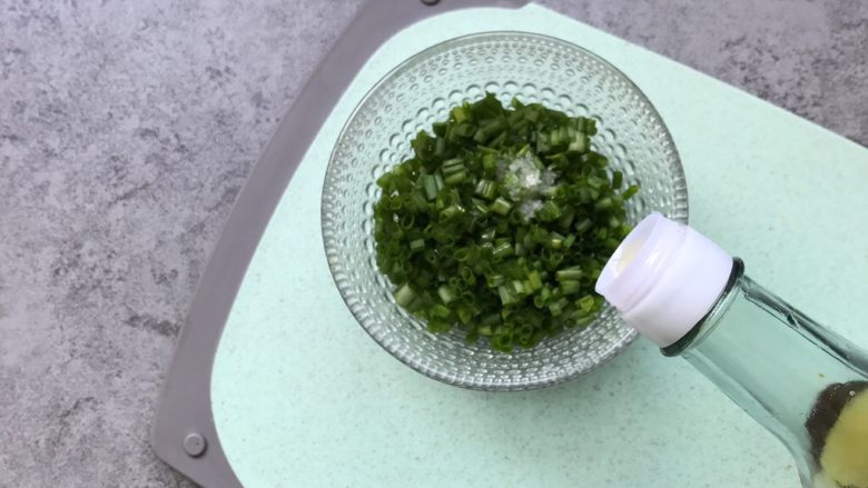 香葱花卷~中式面点,1汤匙食用油