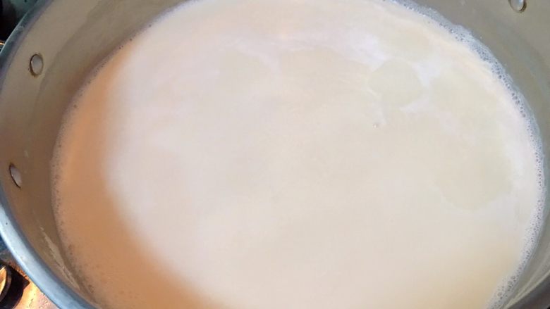 广式甜豆花,再煮10分钟,关火!