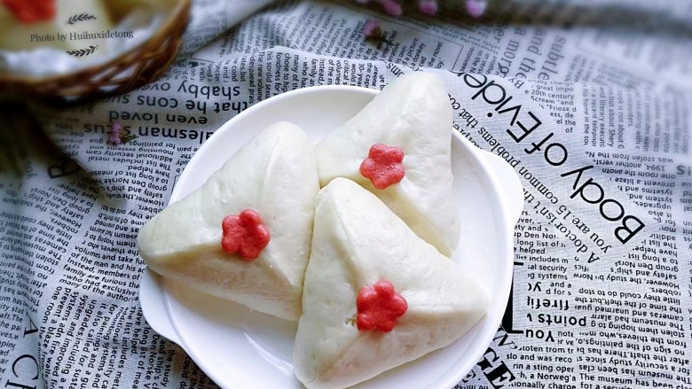 红糖椰蓉三角包,成品!美味营养的红糖三角包!