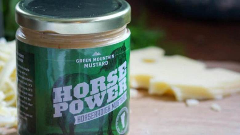 啤酒炸鱼鲁宾塔可,加入 ,Horse Power黄芥末,新鲜莳萝(切碎) 和盐 (1茶匙),用最小的火加热。