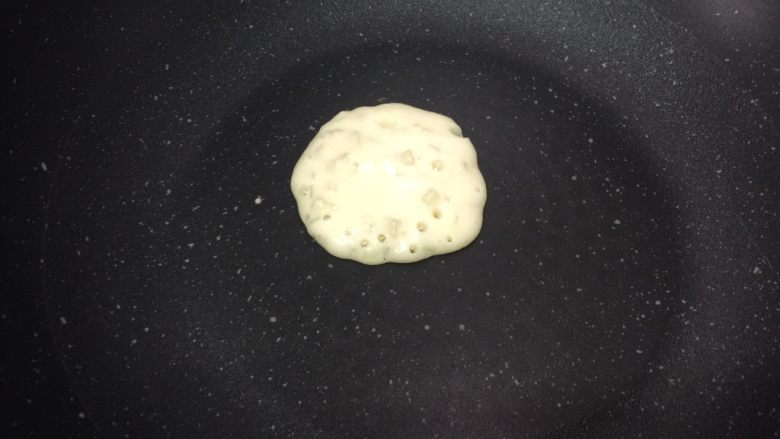 土豆煎饼,不粘锅,小火,全程小火,摊饼