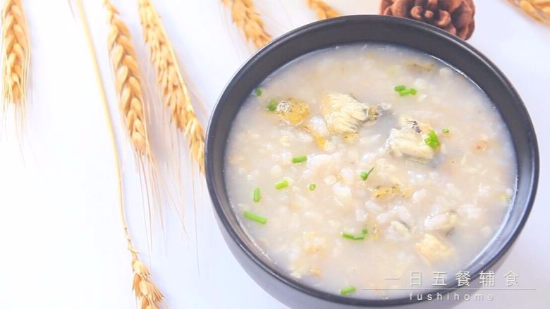 宝宝泥鳅粥,可以出锅啦,好鲜美的粥。