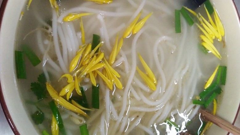 菊花过桥米线,当当当,美味出锅