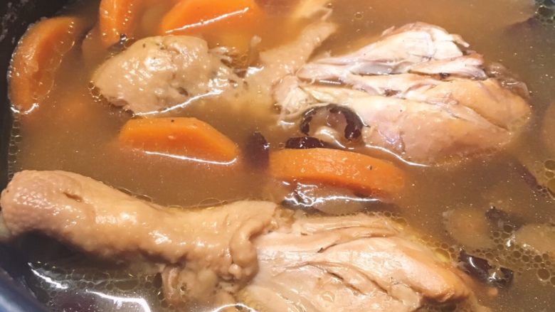 炖鸡腿