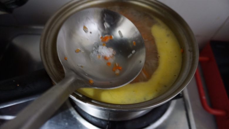 牛肉羹,鲜掉眉毛了!,加盐调味。