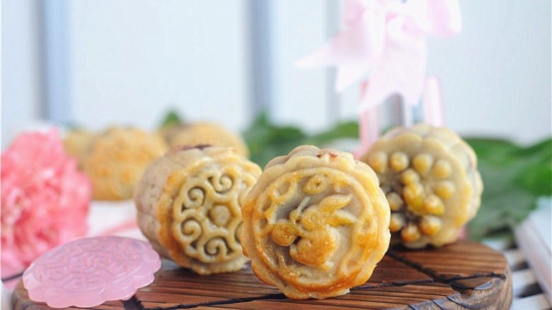 小白兔红豆莲子月饼