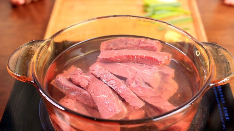 电饭煲牛肉干,冷水下牛肉