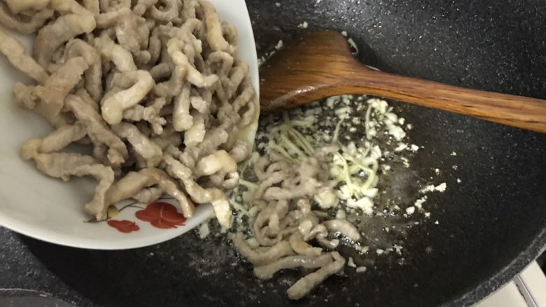 #咸味#~酱香淋茄子,肉丝再回锅炒均匀