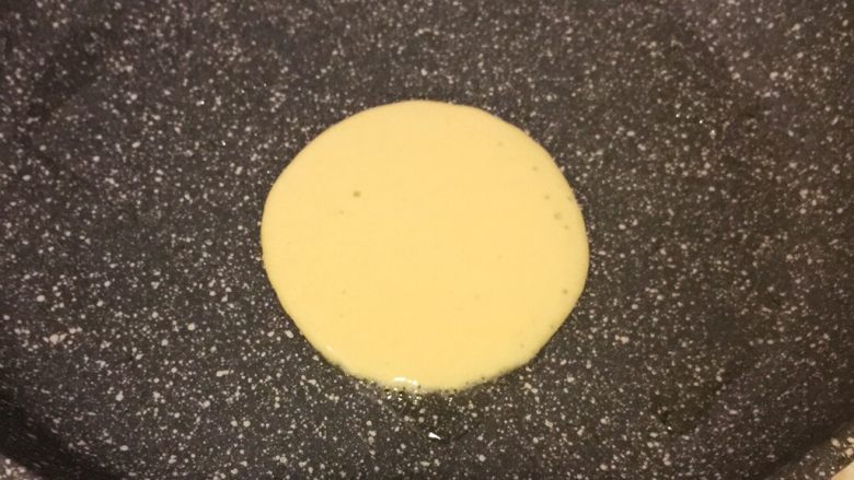 紫薯玉米面饼,如图,一个饼状