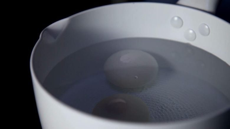 有家鲜厨房|秋分养生粥:白梨鸡蛋鲜米粥,冷水下锅,中火煮鸡蛋,避免鸡蛋破裂