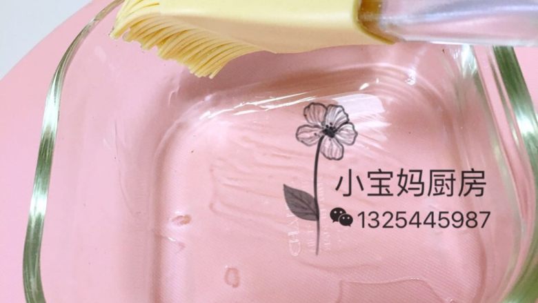 宝宝版年糕,小蒸碗刷好植物油