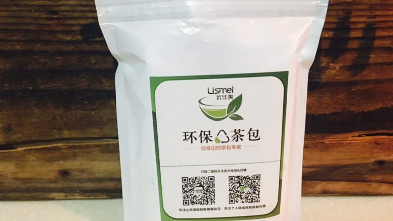 雪梨膏,就是这个茶包,有点小。建议买大的,家里只有这个。