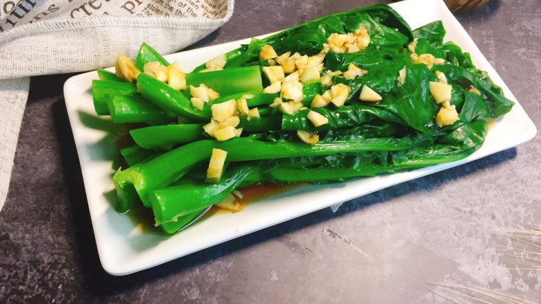 #咸味#万里一眼绿,白灼菜心,简简单单,却是百家味道!在广东,最流行的青菜吃法!