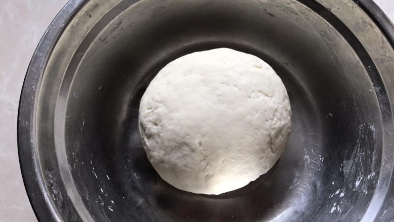 #咸味#~酱香千层饼,揉成均匀面团