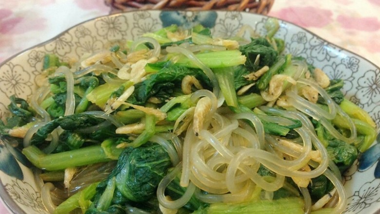 油白菜虾皮粉丝煲