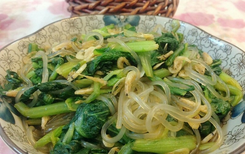 油白菜虾皮粉丝煲