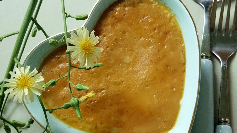 牛奶鸡蛋布丁,摆拍