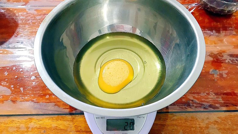 又香又酥的黑芝麻杂果干桃酥,再加入20g全蛋液!
