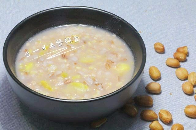 板栗杂粮粥 宝宝辅食,养胃健脾、补肾强筋,好啦!!