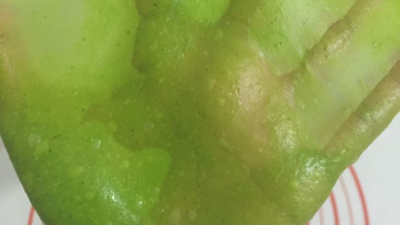 菠菜肉松吐司
,继续启动15程序,两个程序后的膜