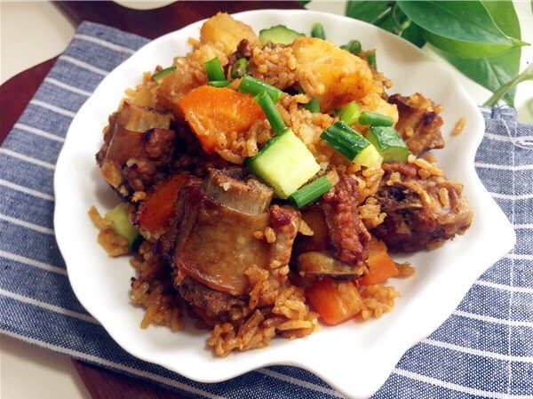 排骨焖饭