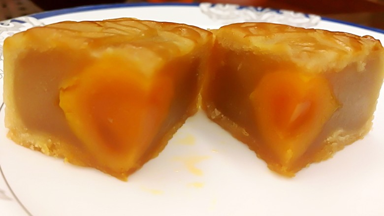 广式月饼,几天回油啦!是否食指大动?