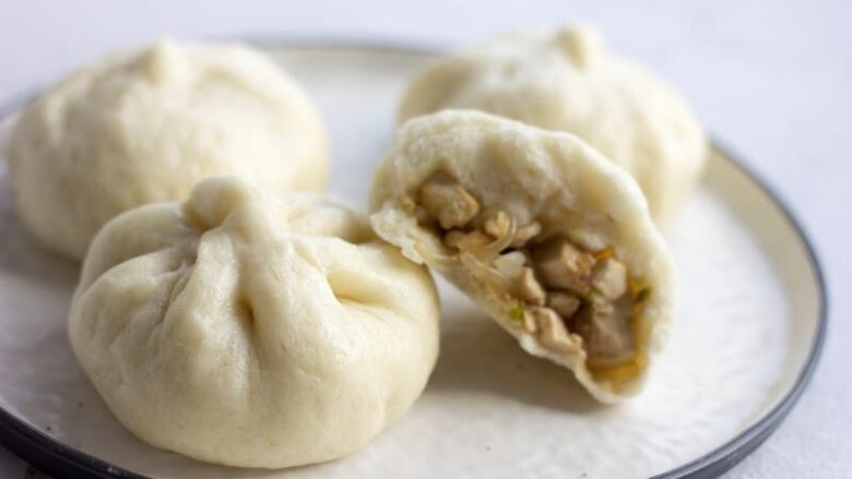 松软好吃的包子(附完整馅料制作方子),早饭不用去外面买咯~喜欢吃豆沙的可以包入豆沙哦~